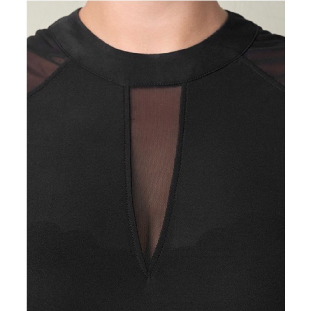 Black Mesh Inset Cap Sleeve Top - Picture 5 of 5